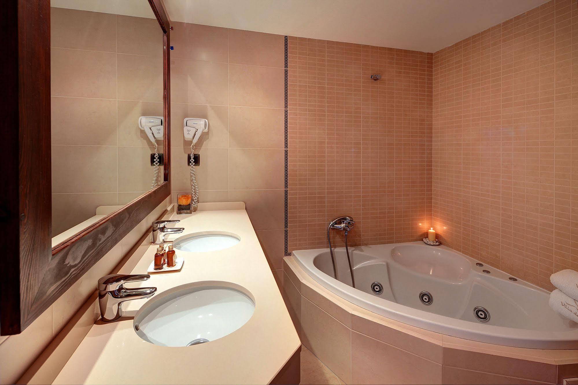 Villa De Plan Apartments&Suites 외부 사진